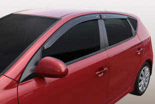 Дефлекторы на боковые стекла CORSAR kia Ceed I 2007-2012 универ  (к-т 4шт) DEF00510 АКЦИЯ -40% фото 109459